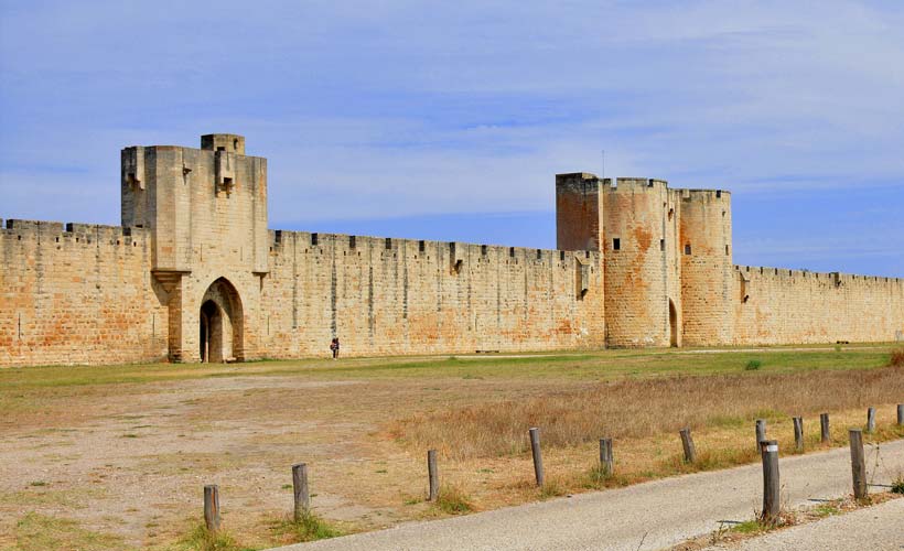 camping aigues mortes