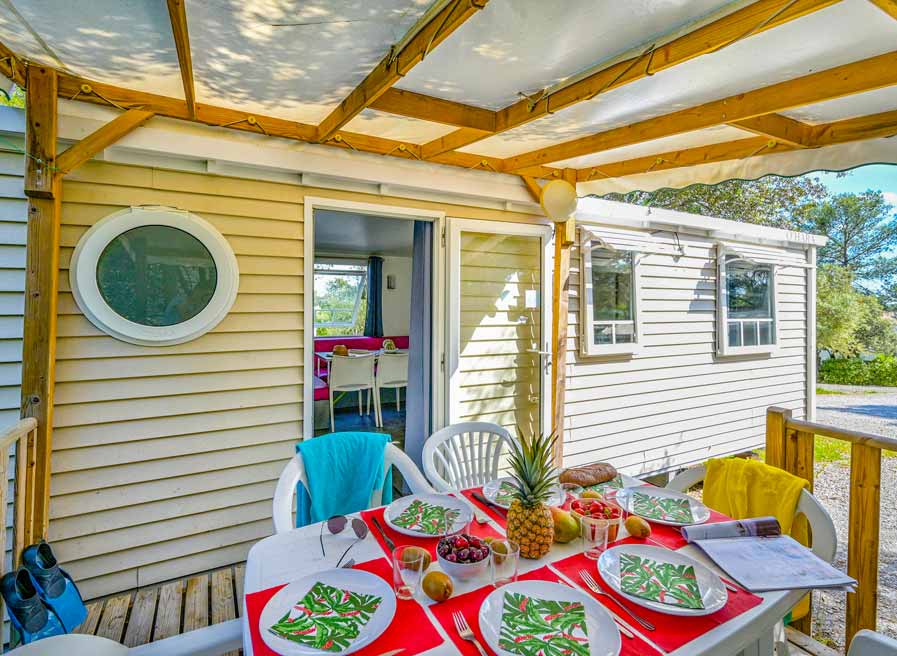 Camping_Fondespierres_mh-ext